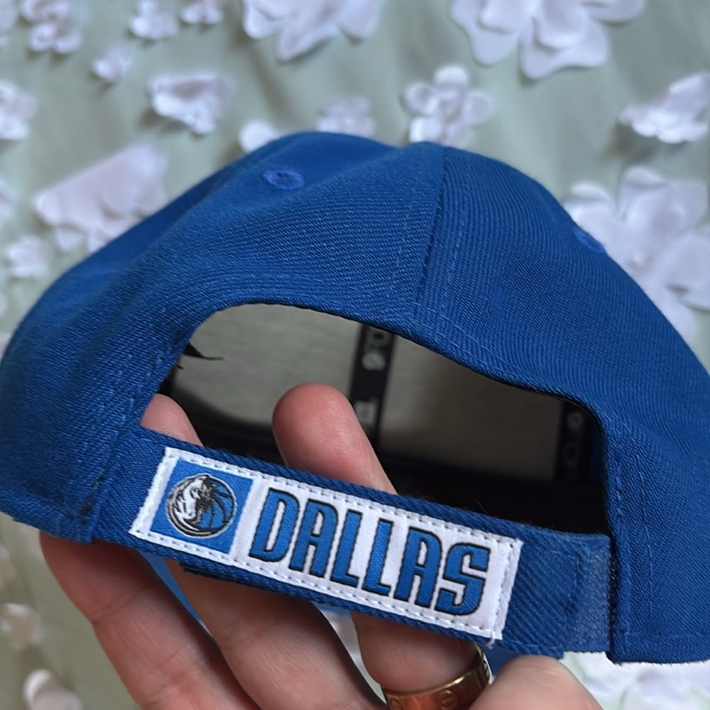 Dallas hat - Picture 2 of 2